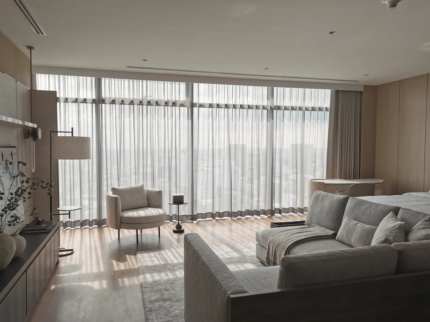 Living room, sheer with blackout